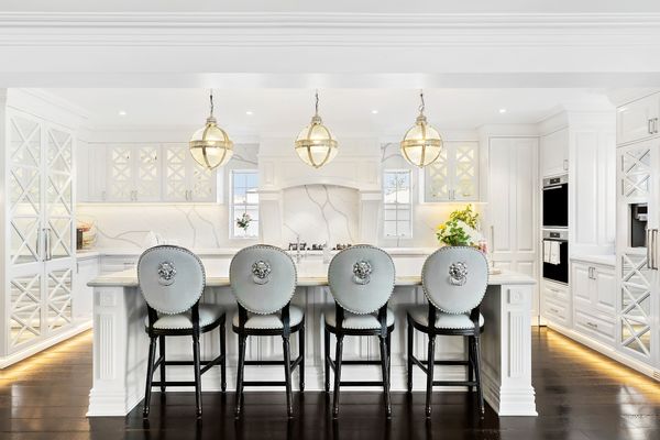Empcon-house-building-brighton-lesand-project-luxury-modern-kitchen-benchtop